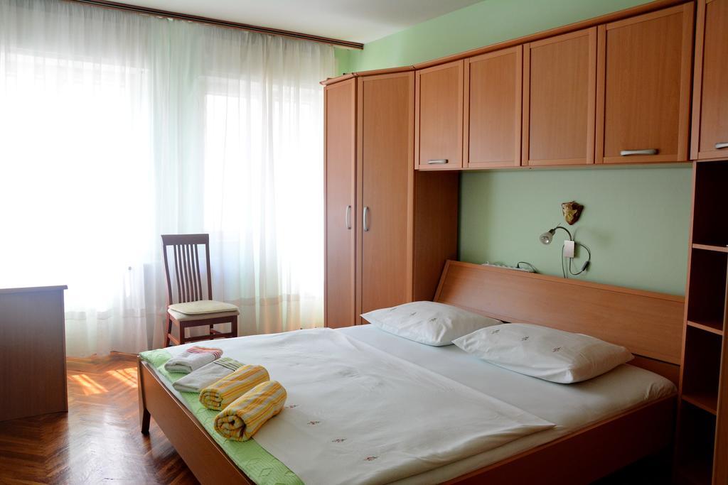 Nina Apartament